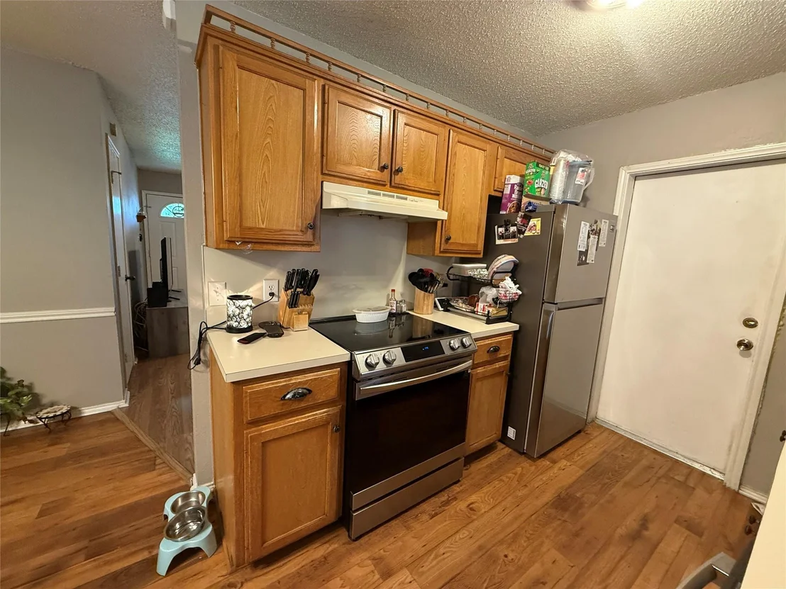Photo of 1004 Clover Street