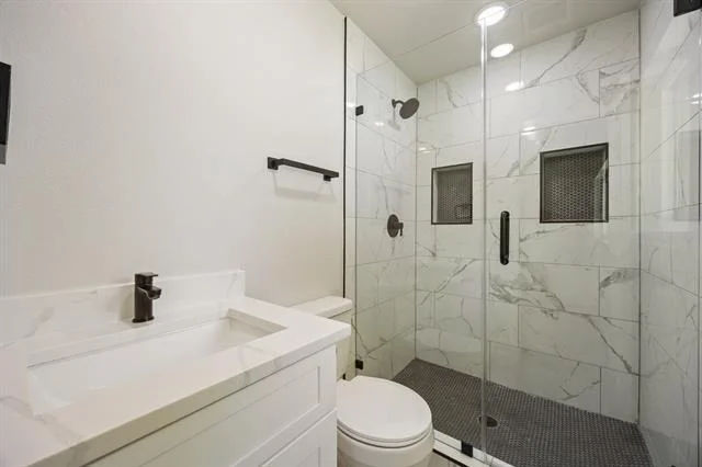 Photo of 4577 Silversprings Drive