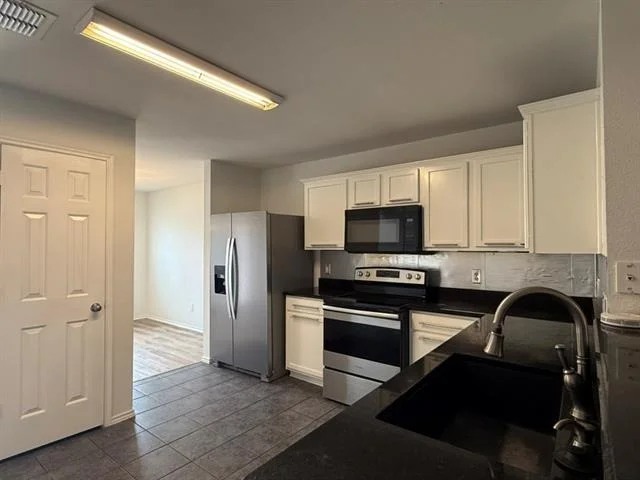 Photo of 2013 Gardenia Drive