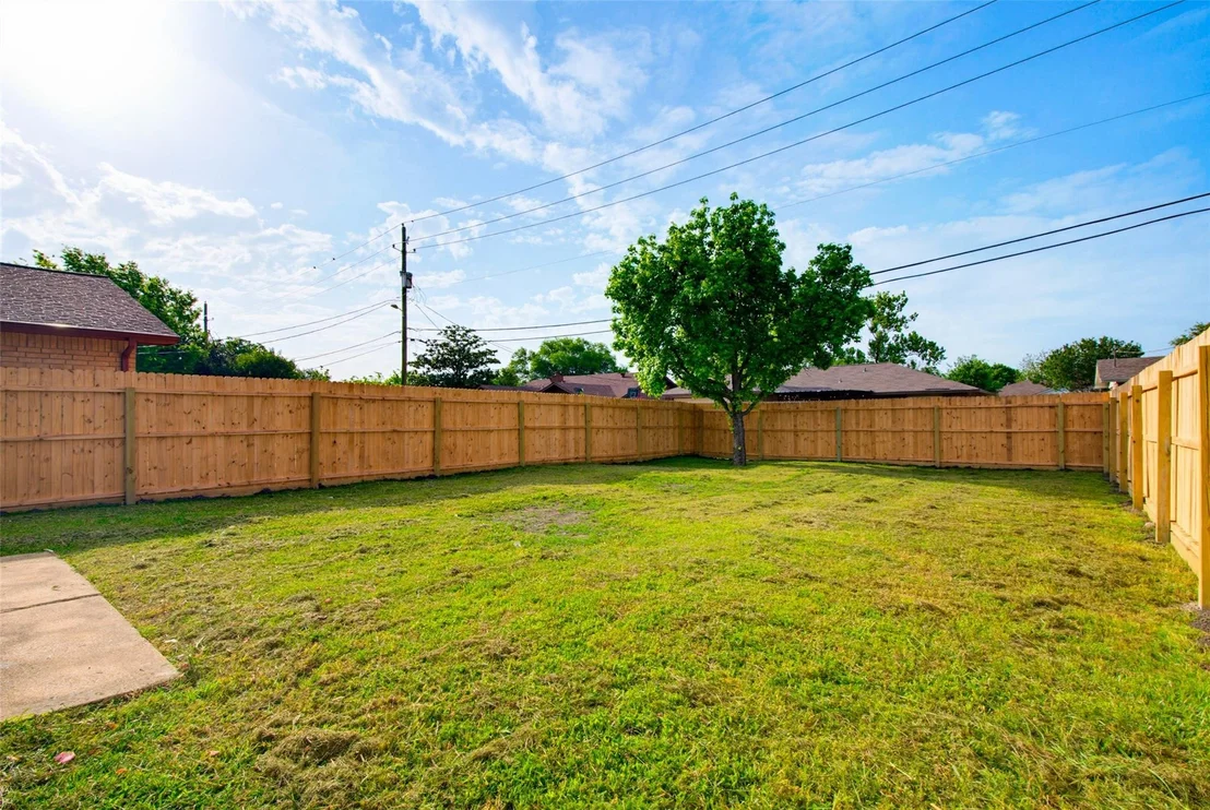 Photo of 8718 Vernon Drive