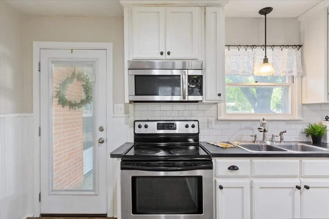 Photo of 1212 Guthrie Drive