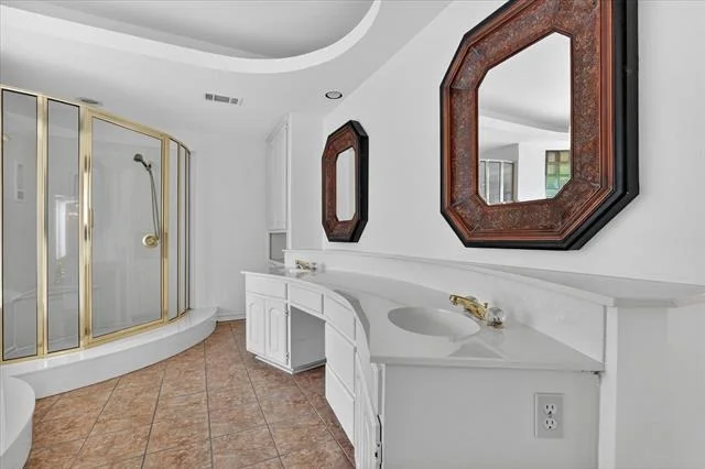 Photo of 2101 Brentgate Drive