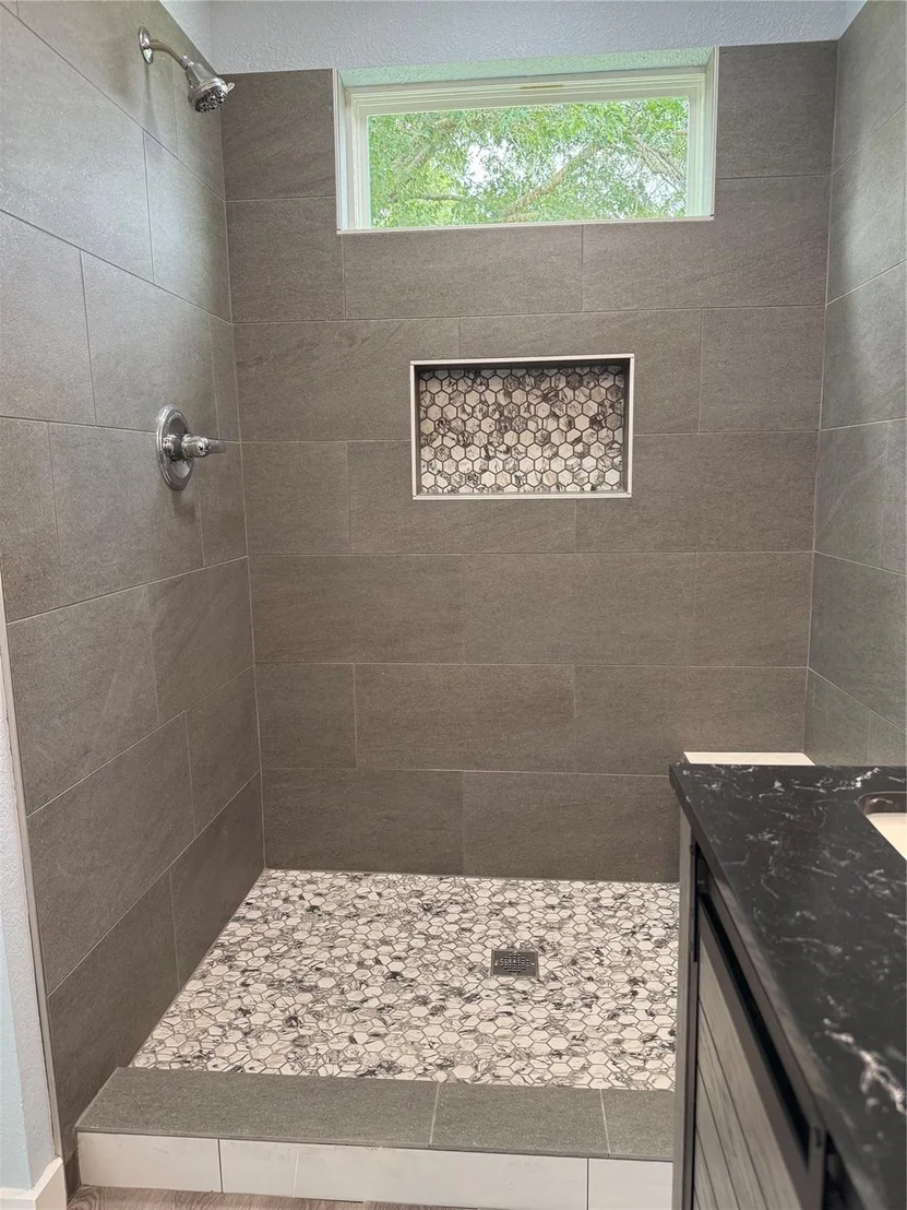 Photo of 2724 Gurley Avenue