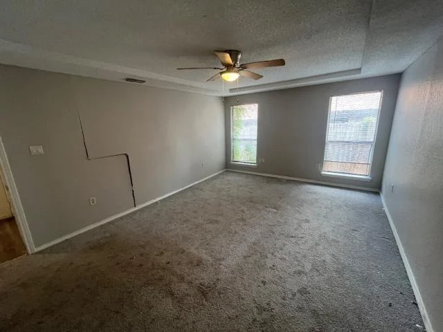 Photo of 934 Robinwood Drive