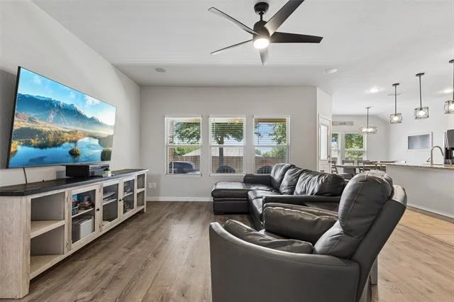 Photo of 1412 Meadowlakes Drive