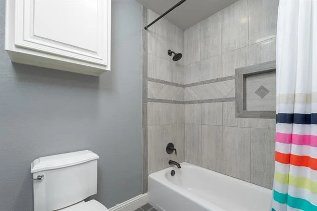 Photo of 302 Southwind Circle