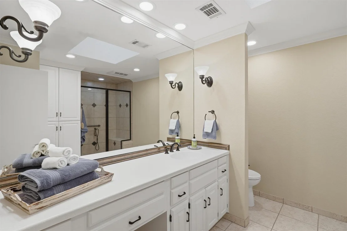 Photo of 5744 Ledgestone Drive