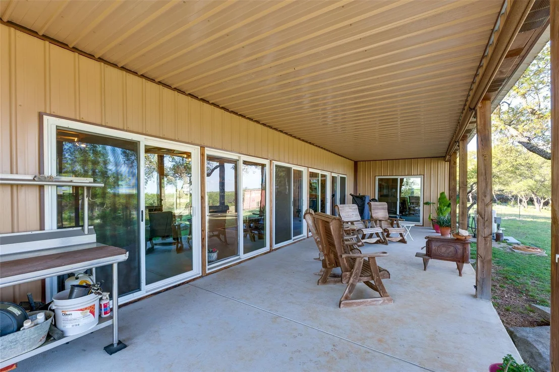 Photo of 1261 Park Road