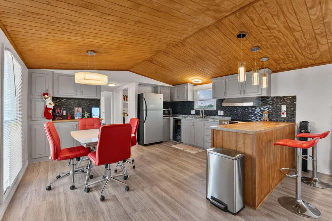 Photo of 5634 County Road 1094