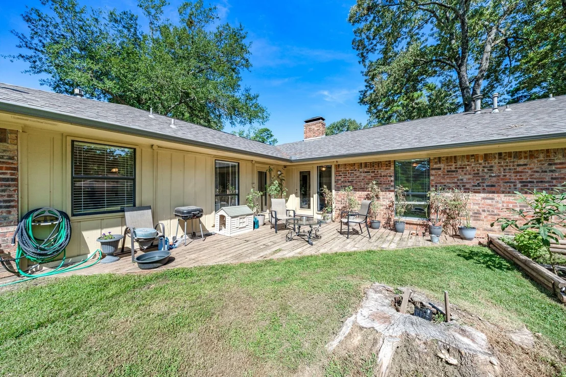 Photo of 415 Nathan Drive