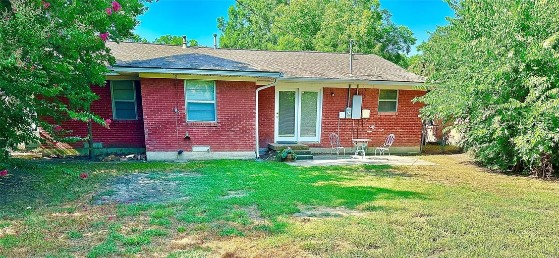 Photo of 817 Laguna Drive