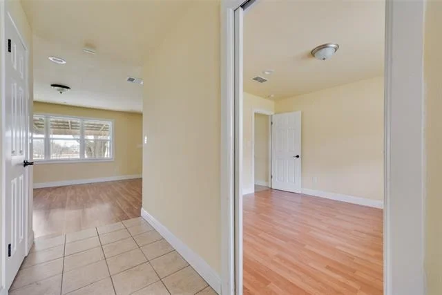 Photo of 725 Meadowlark Circle