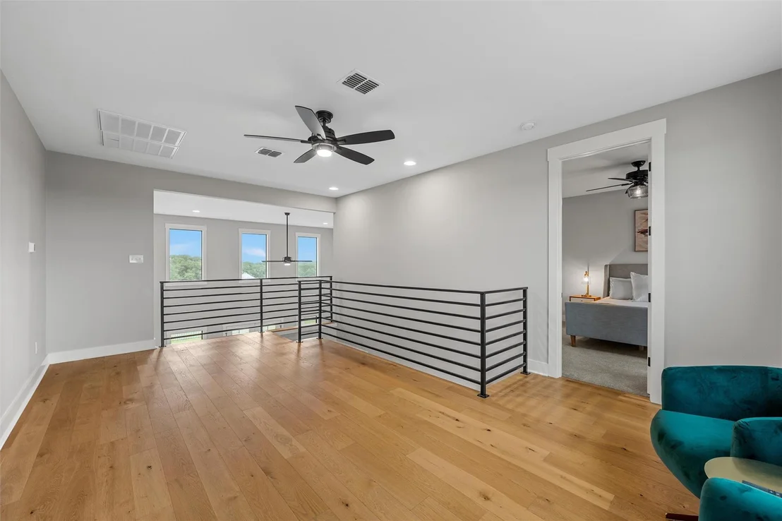Photo of 252 Austin Hines Drive