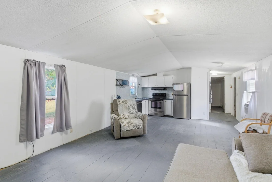 Photo of 144 Oak Meadows Drive