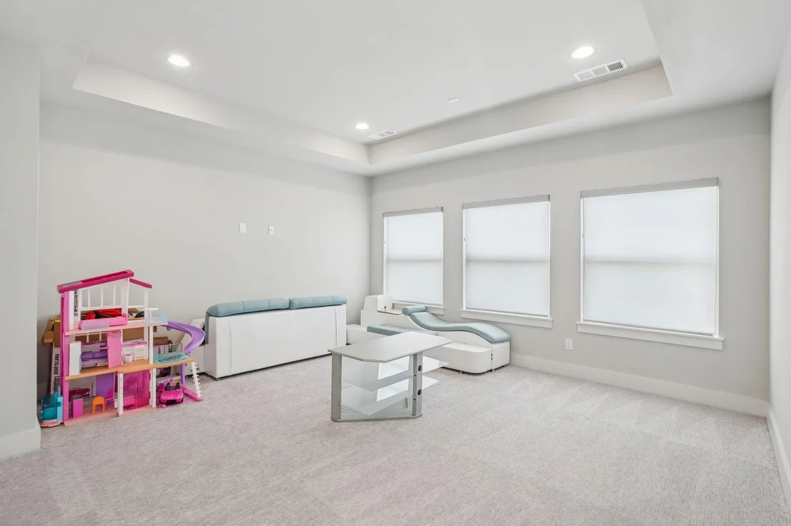 Photo of 4101 Parkview Boulevard