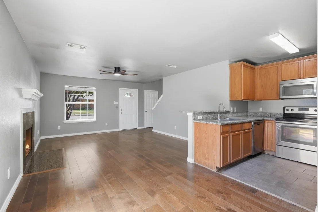 Photo of Unit A at 2708 Clemson Circle