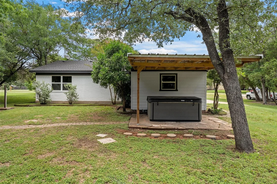 Photo of 139 Cresthill Circle