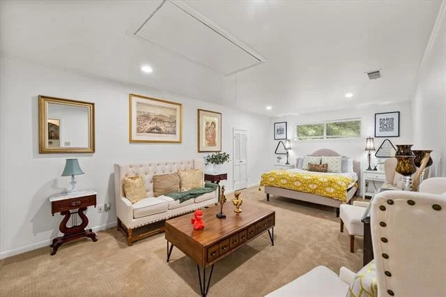 Photo of 2202 Highland Circle