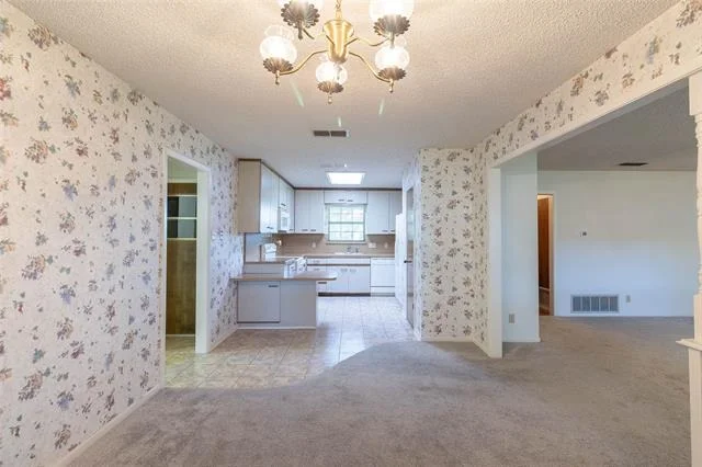 Photo of 3065 Summit Drive