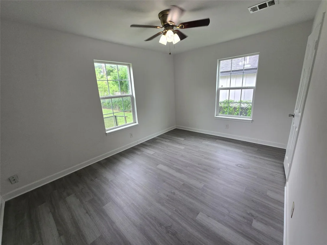 Photo of 5010 Sunshine Drive