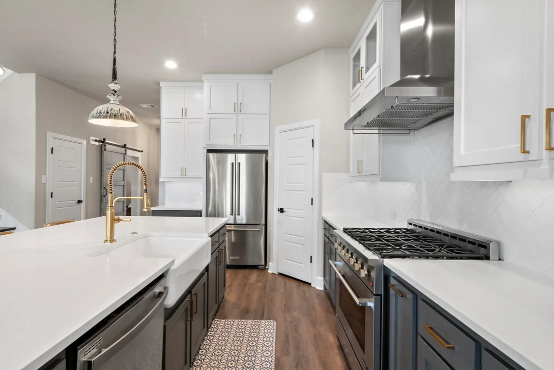 Photo of 2325 Offerande Drive