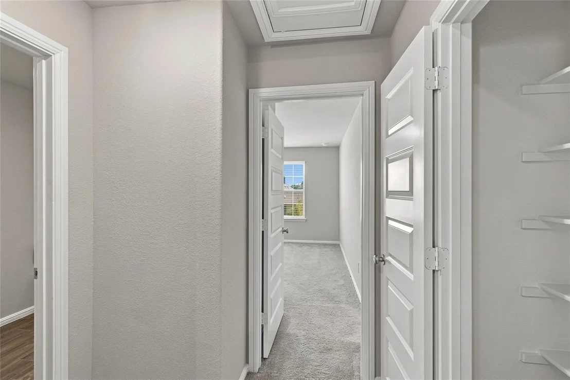 Photo of 1345 Fox Glen Trail