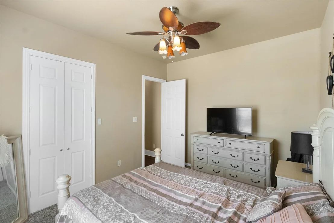 Photo of 815 Meadow Lark Lane