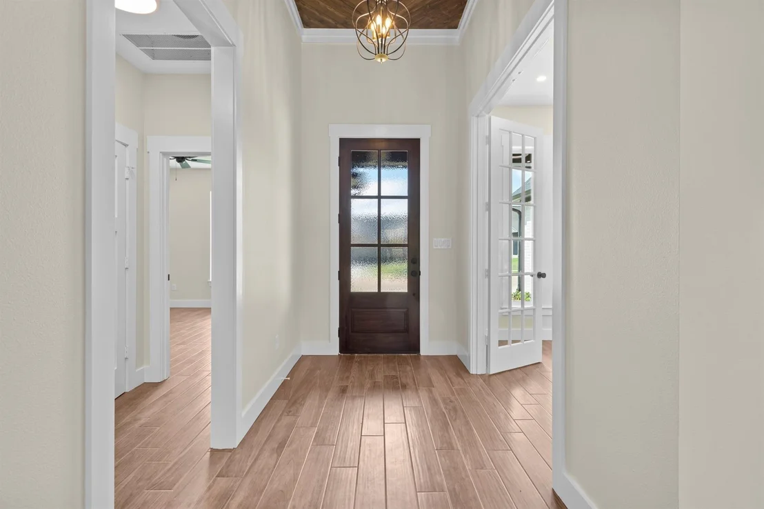 Photo of 16426 Clearview Drive