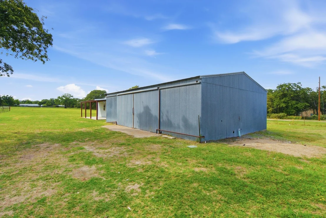 Photo of 517 Sandy Oaks Road