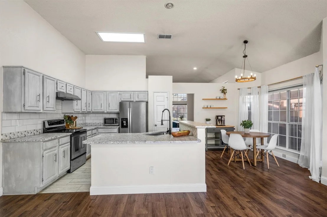 Photo of 10012 Concord Drive