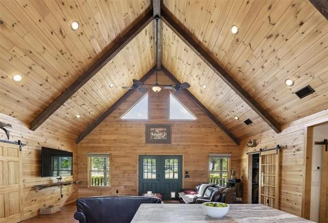 Photo of 2270 Mitchell Road