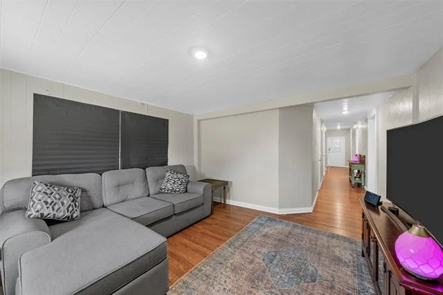 Photo of 1001 Hamilton Drive