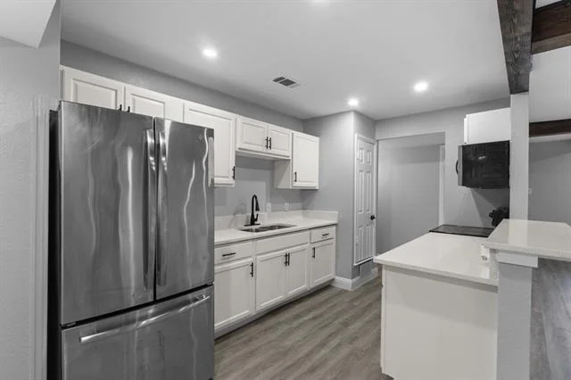 Photo of 2529 Syracuse Drive