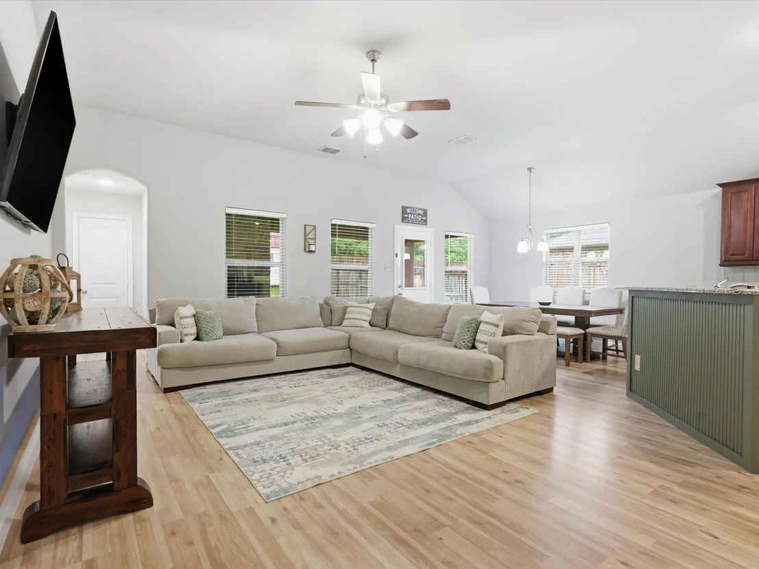 Photo of 358 Highmeadow Drive