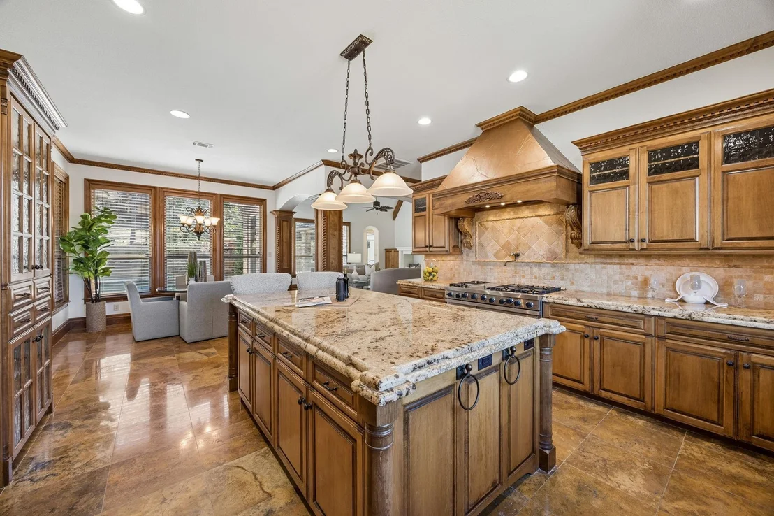 Photo of 1613 Buckingham Drive