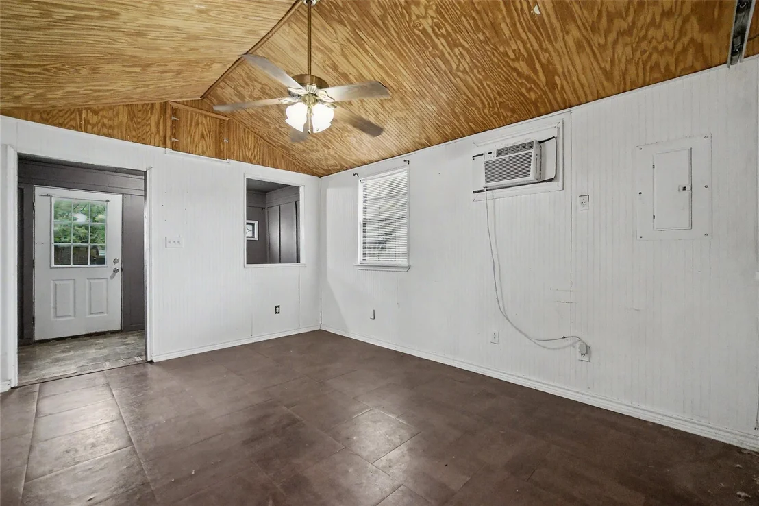 Photo of 1304 Terry Drive