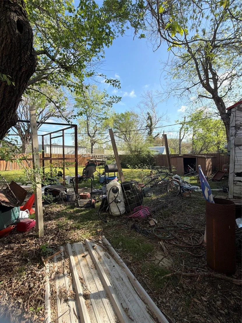 Photo of 205 Graham Avenue