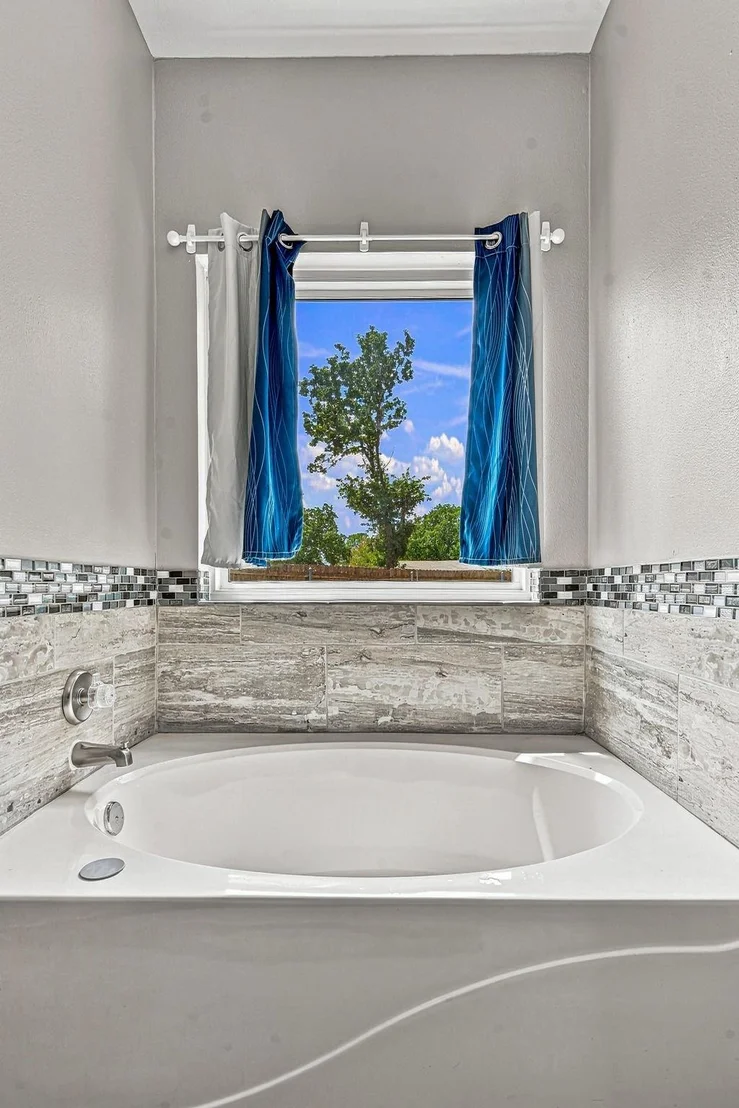 Photo of 901 Tennison Drive