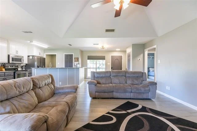 Photo of 7509 Thompson Parkway
