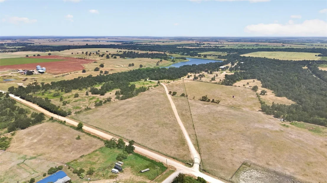 Photo of 2274 County Road 203 Loop