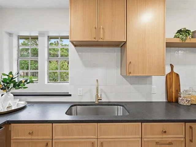 Photo of 2229 Ridgewood