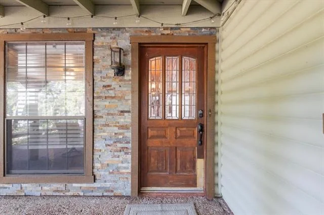 Photo of 1603 Pineview Lane