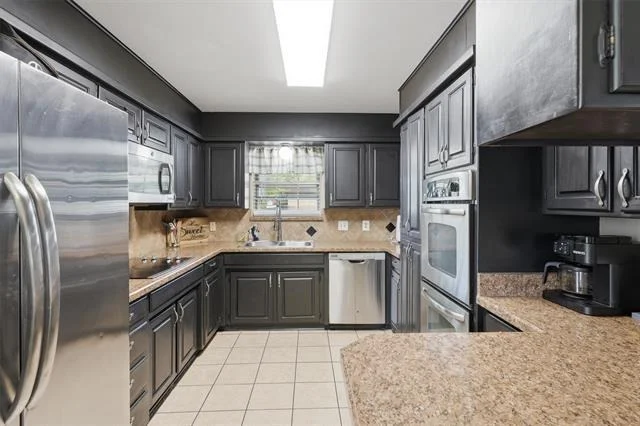 Photo of 1325 Hemphill Drive