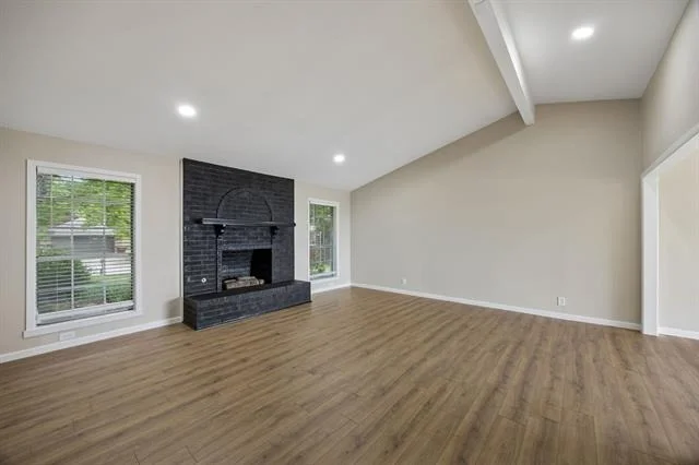 Photo of 417 Oxford Drive