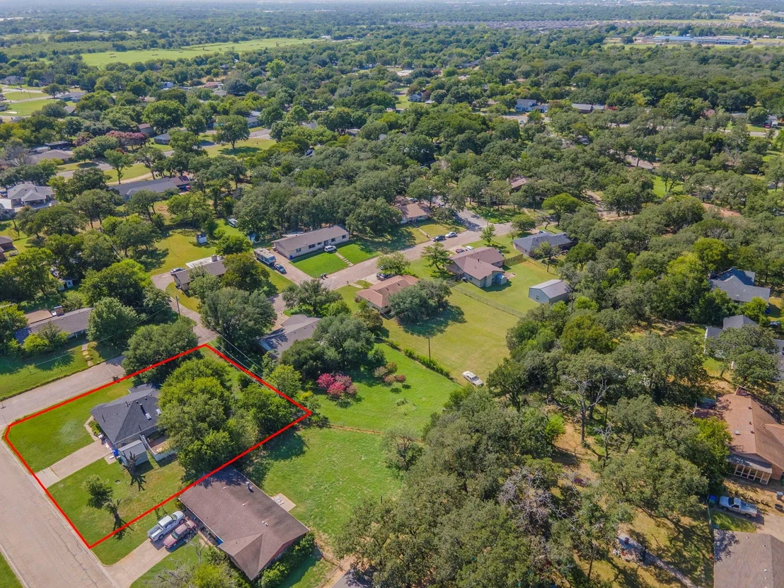 Photo of 1936 Post Oak Drive