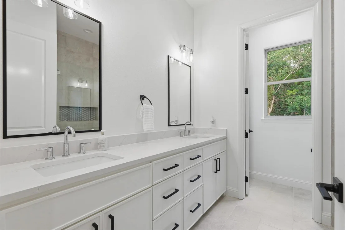Photo of 273 Martin Drive