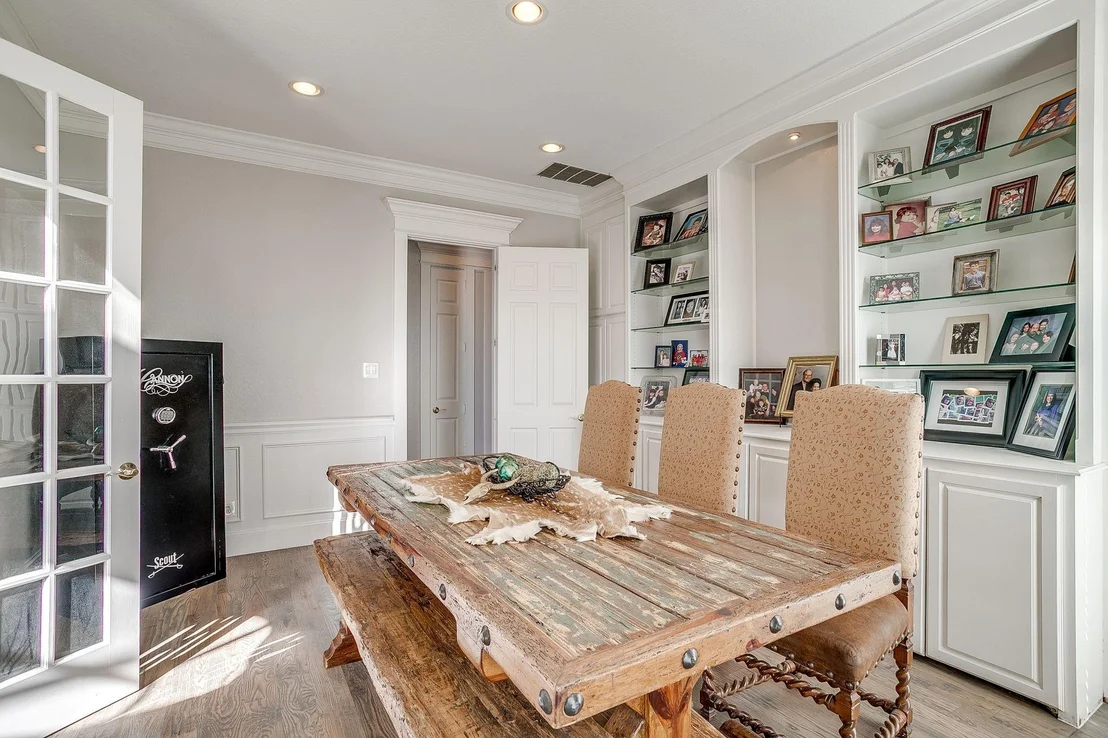 Photo of 253 Bayne Road