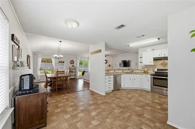 Photo of 10609 Cobblestone Drive