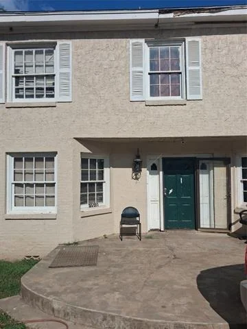 Photo of 1512 Crescent Drive
