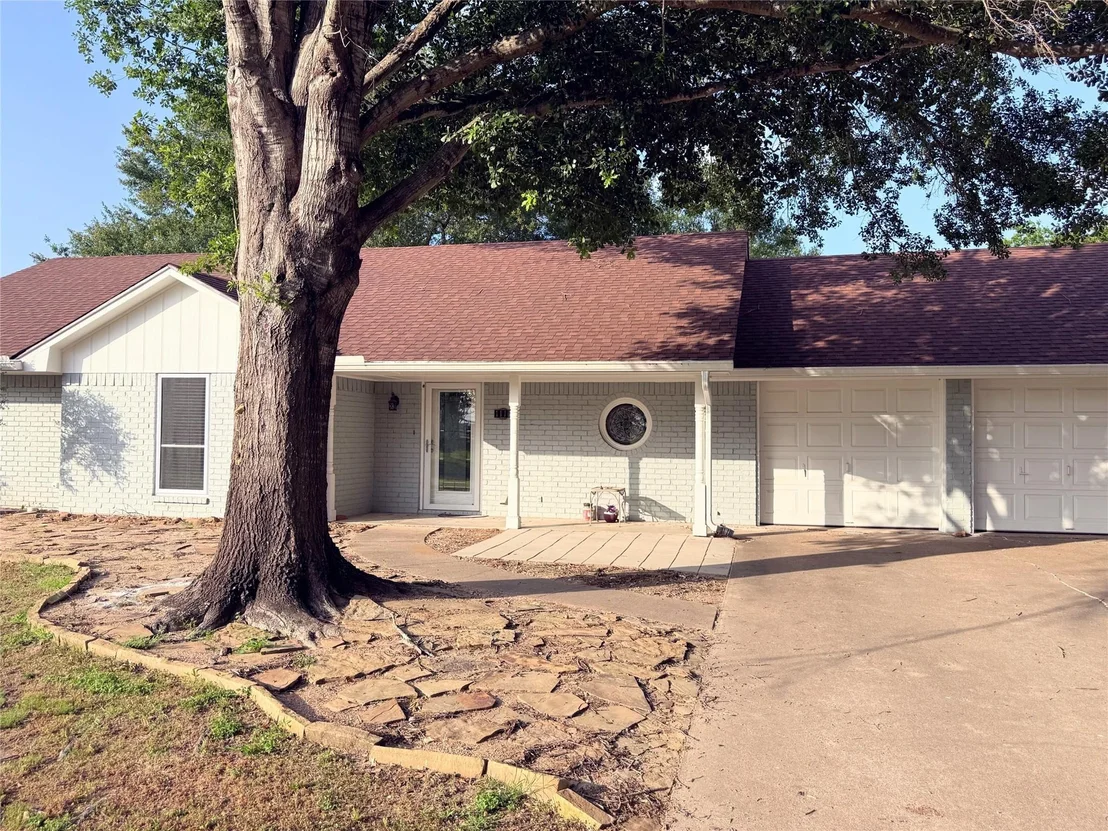 Photo of 1111 Joel Street